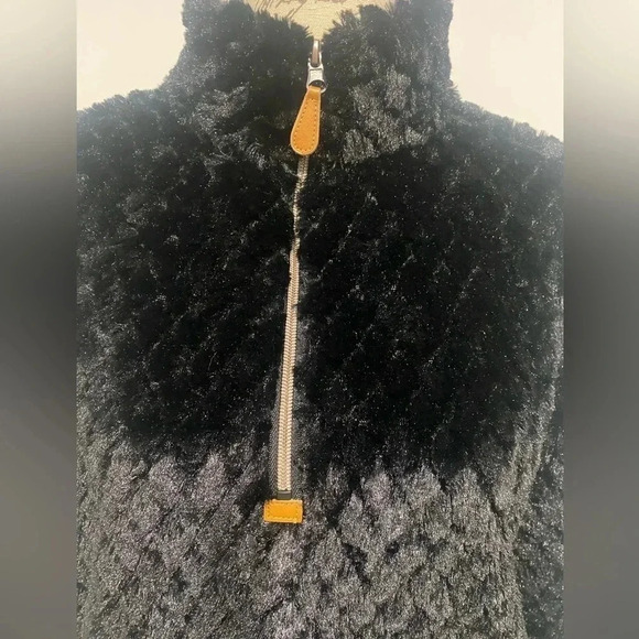 Simply Southern Womens Simply Fuzzy Quarter Zip Pullover Black Size Medium - Picture 2 of 8